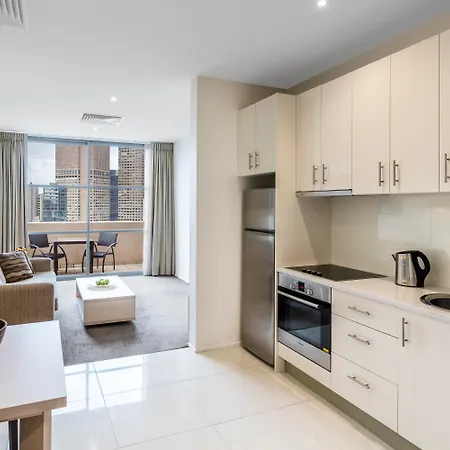 Oaks Melbourne On Lonsdale Suites Exterior photo